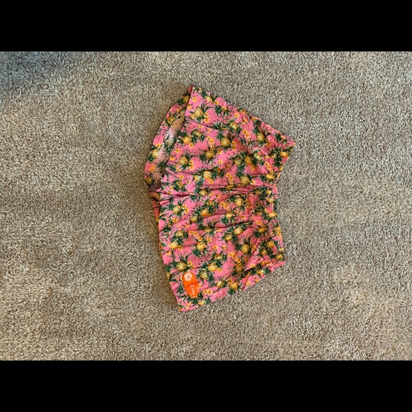 Shorts - Picture 1 of 2